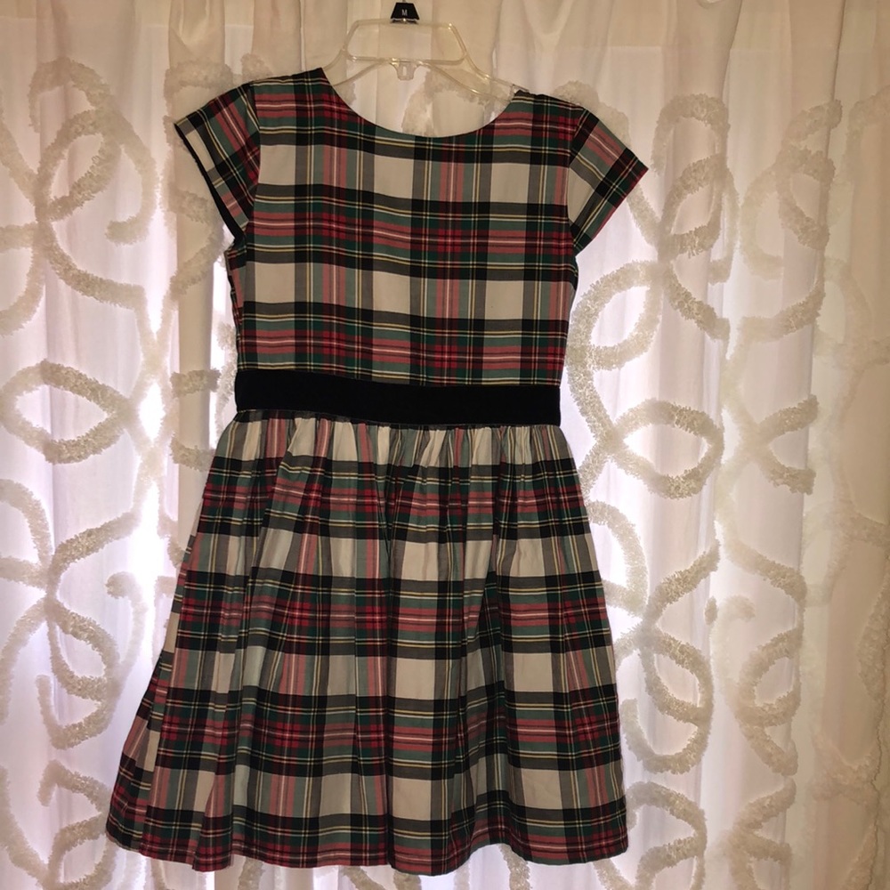 Plaid Holiday Christmas Dress girls size 8 from Carter’s. Lined and adorable